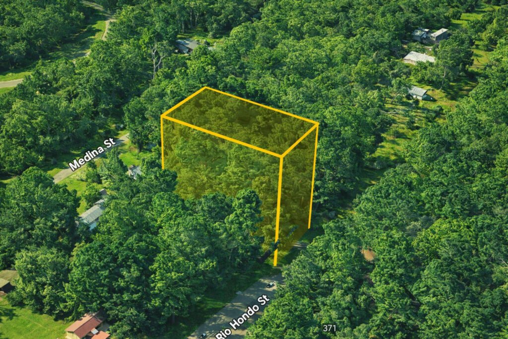 Your Lake Palestine Escape