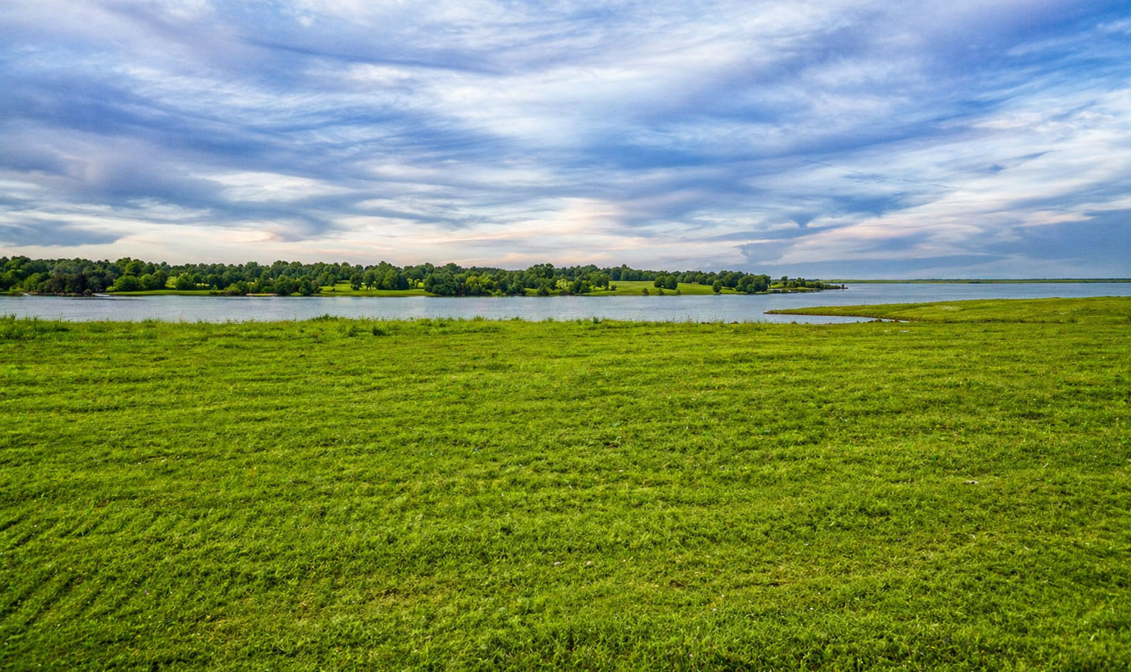 Bois d’Arc Lake Investment Opportunity