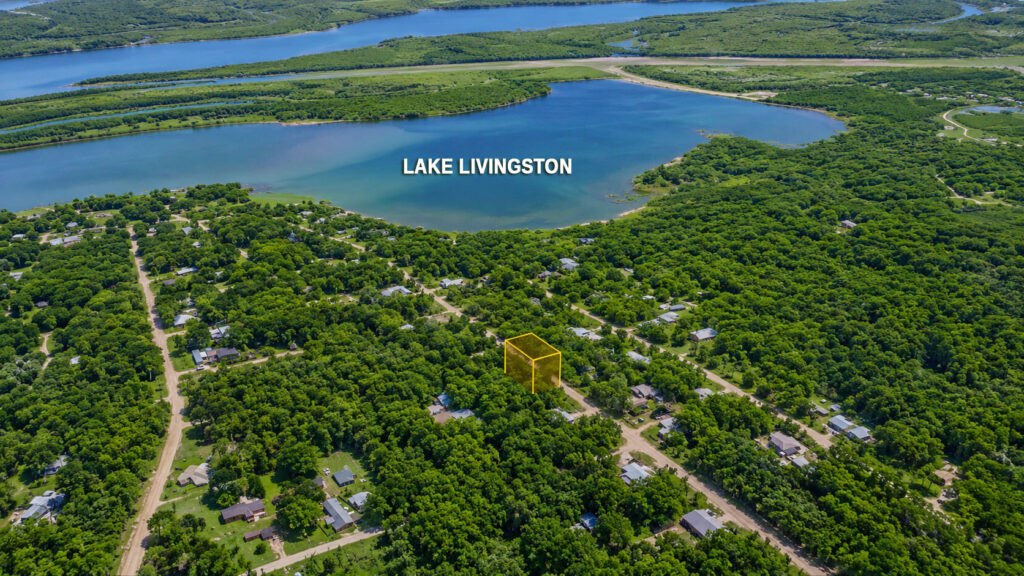 Lake Living & Investment Potential