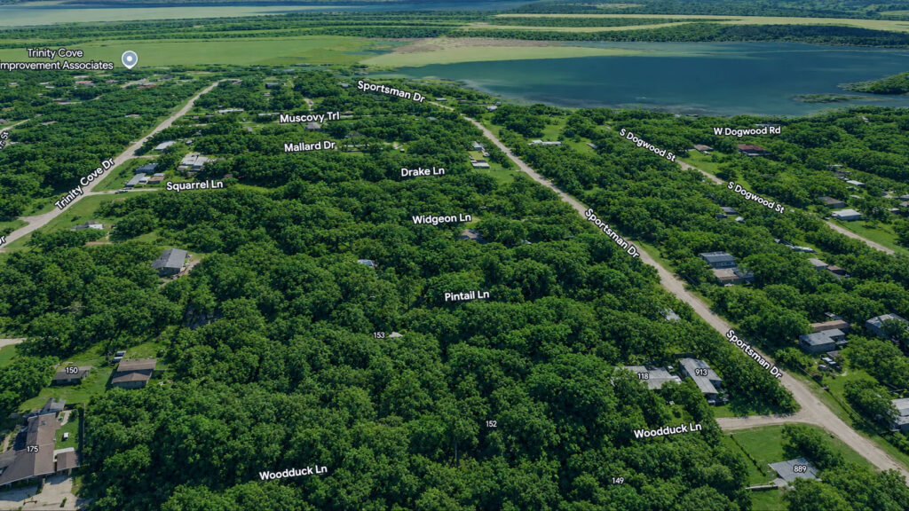 Lake Living & Investment Potential