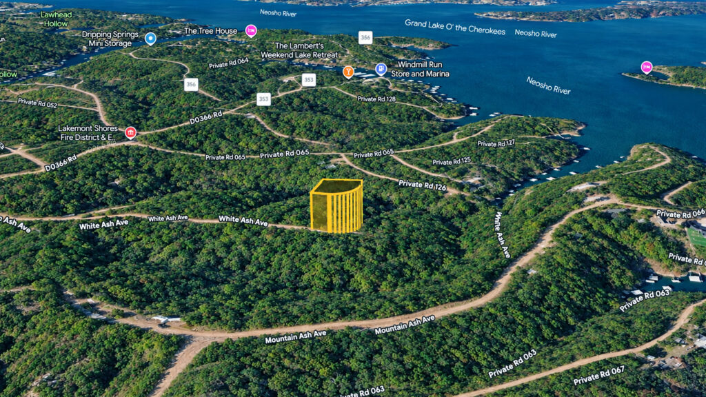 Scenic Grand Lake Property