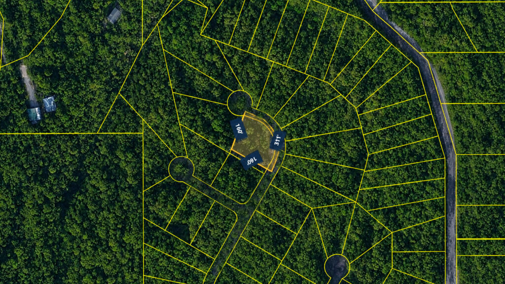 Scenic Grand Lake Property